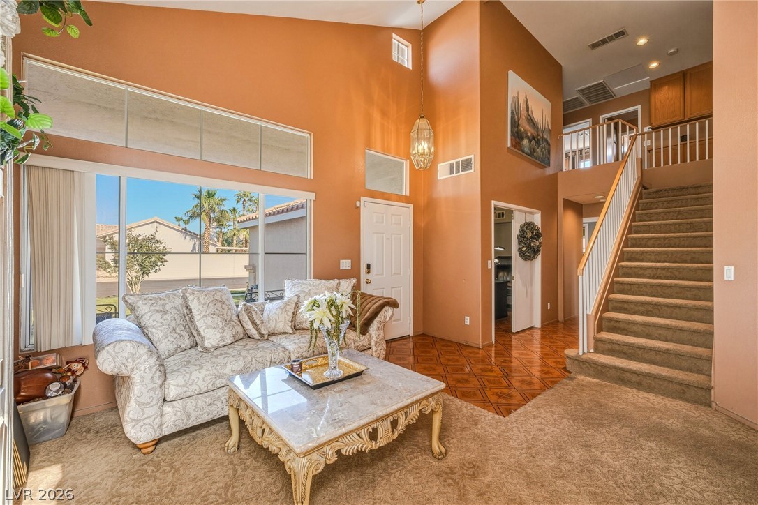 6115 Dawn View Lane