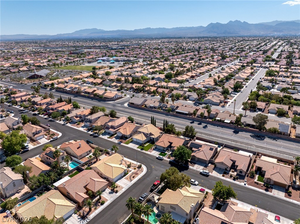 6115 Dawn View Lane