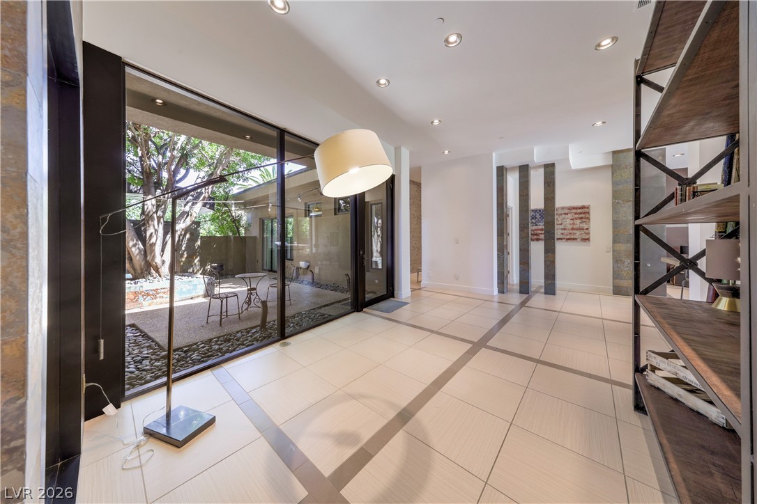 1501 Foothills Village Drive