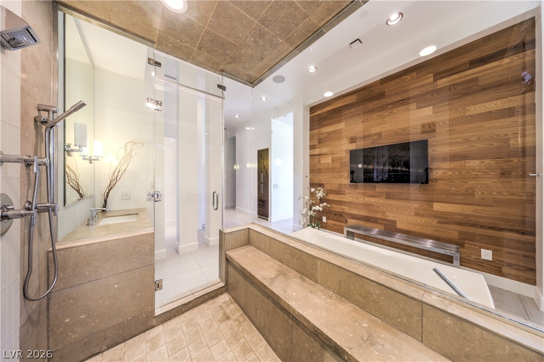 1501 Foothills Village Drive