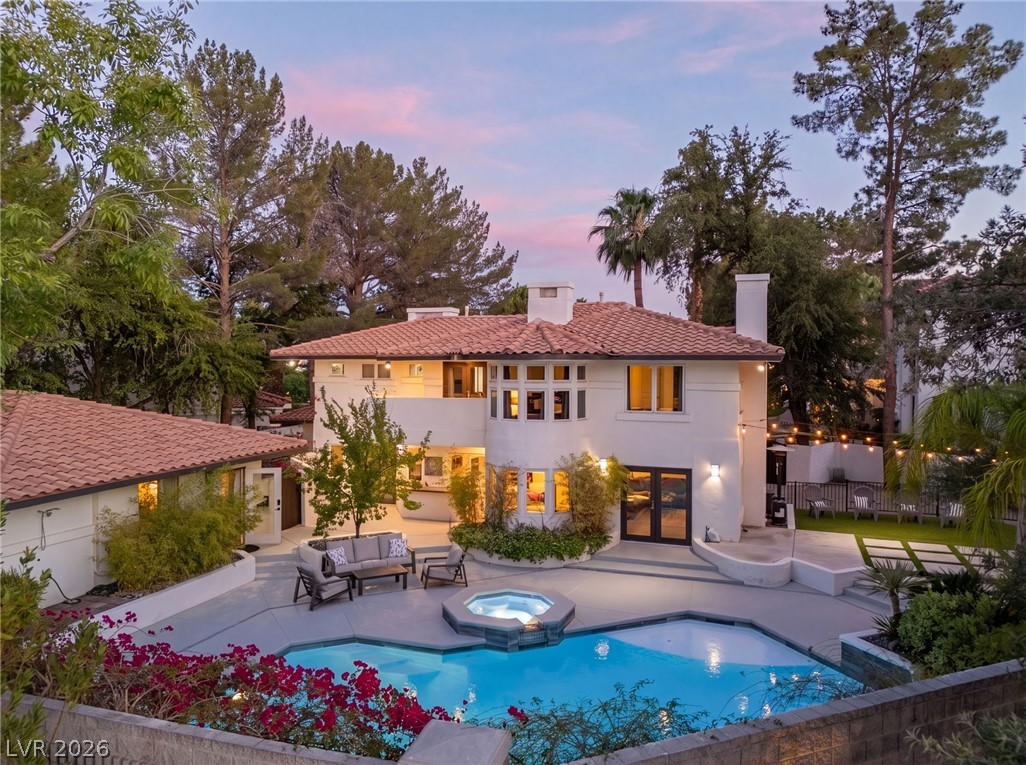 2233 Versailles Court