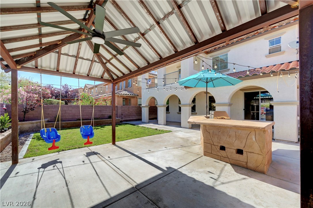 9151 SENDERO Avenue