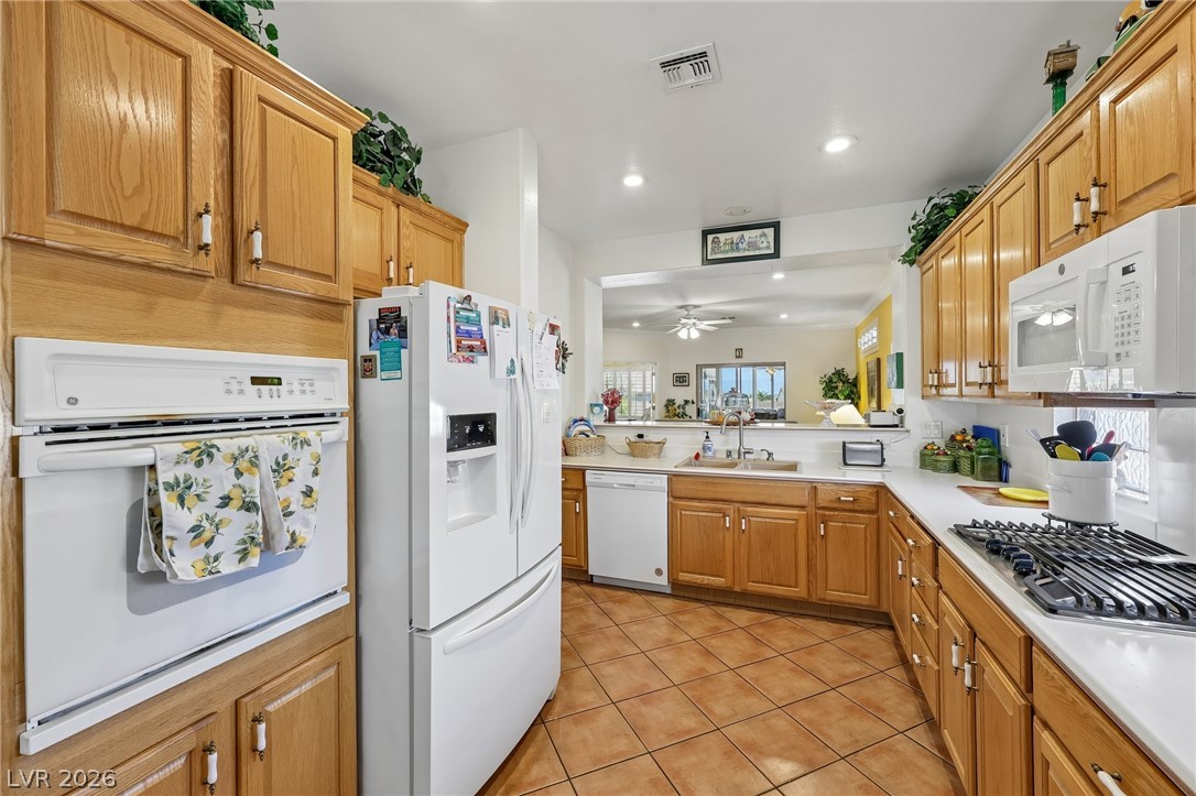586 Cypress Gardens Place