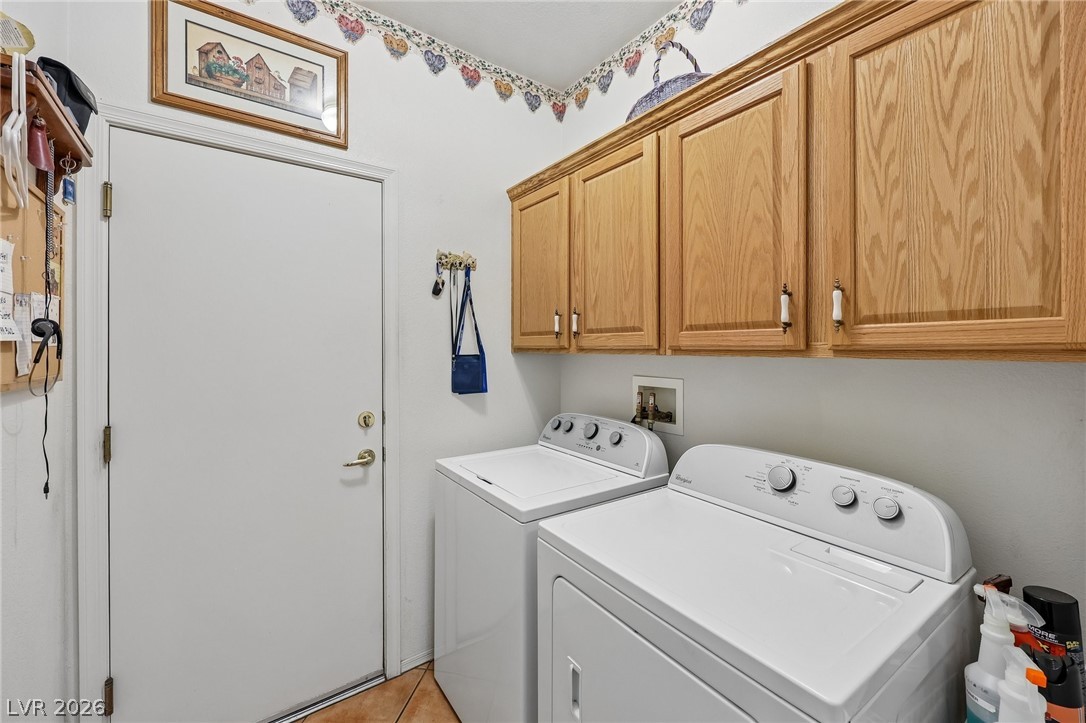 586 Cypress Gardens Place