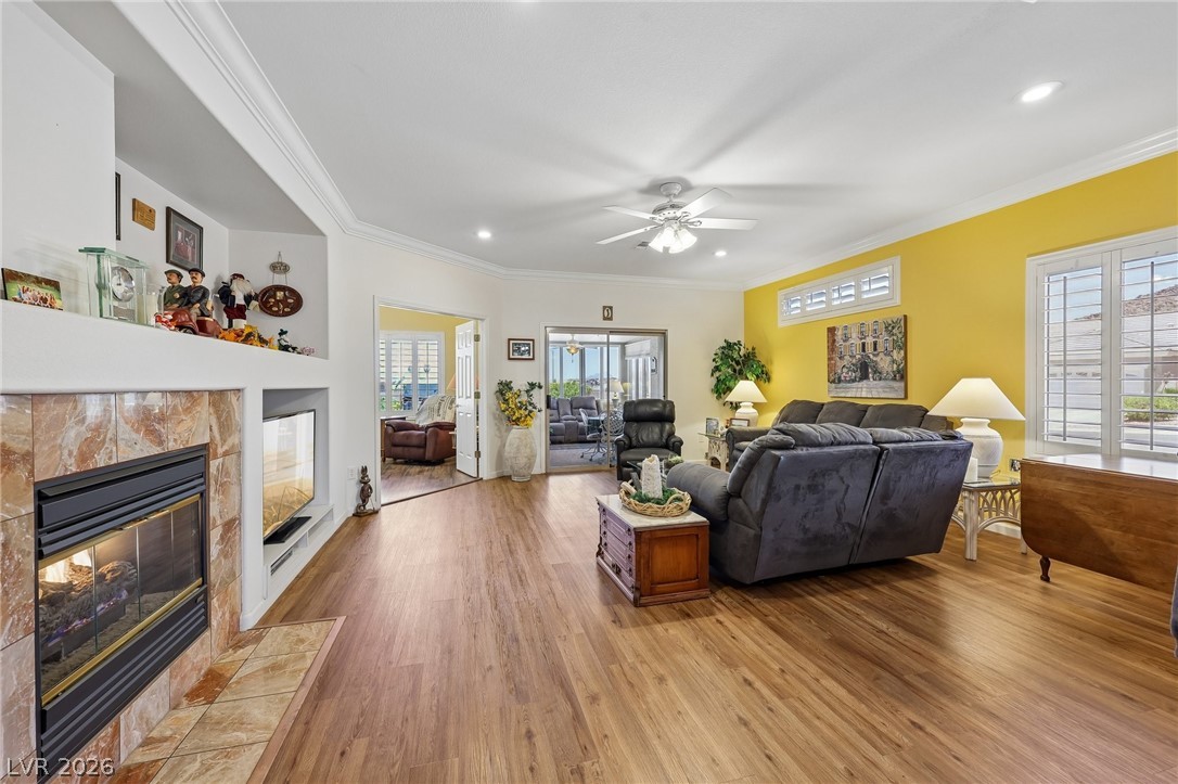 586 Cypress Gardens Place
