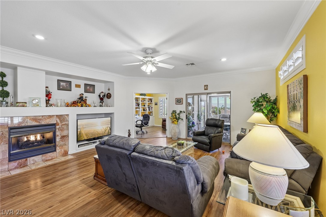 586 Cypress Gardens Place