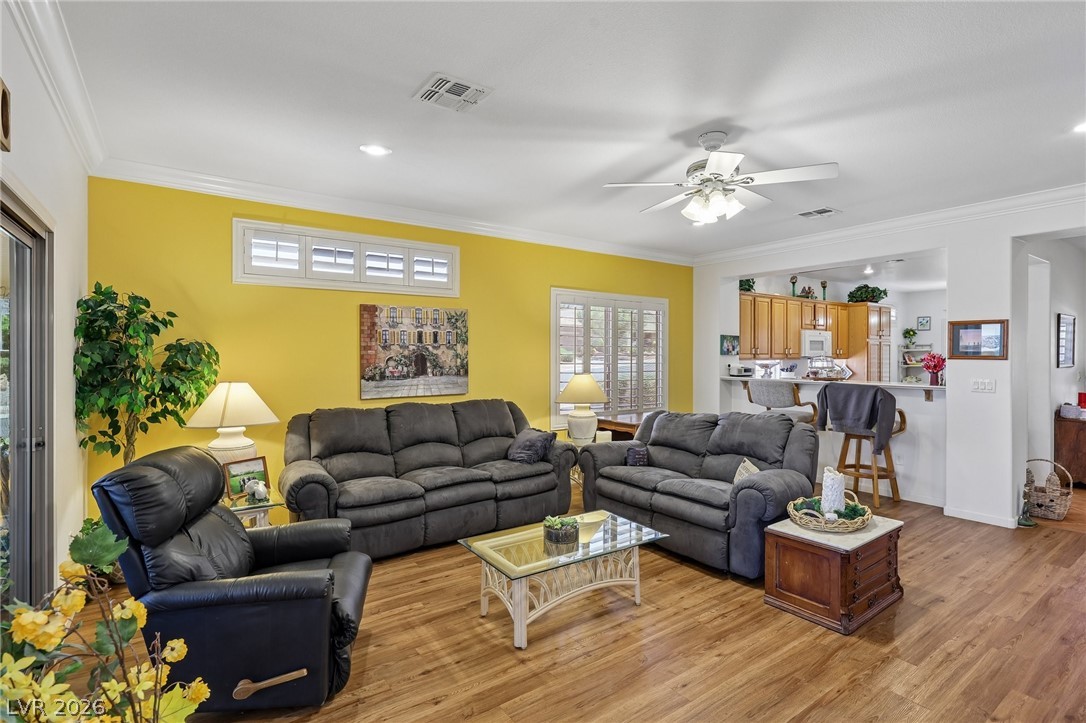 586 Cypress Gardens Place
