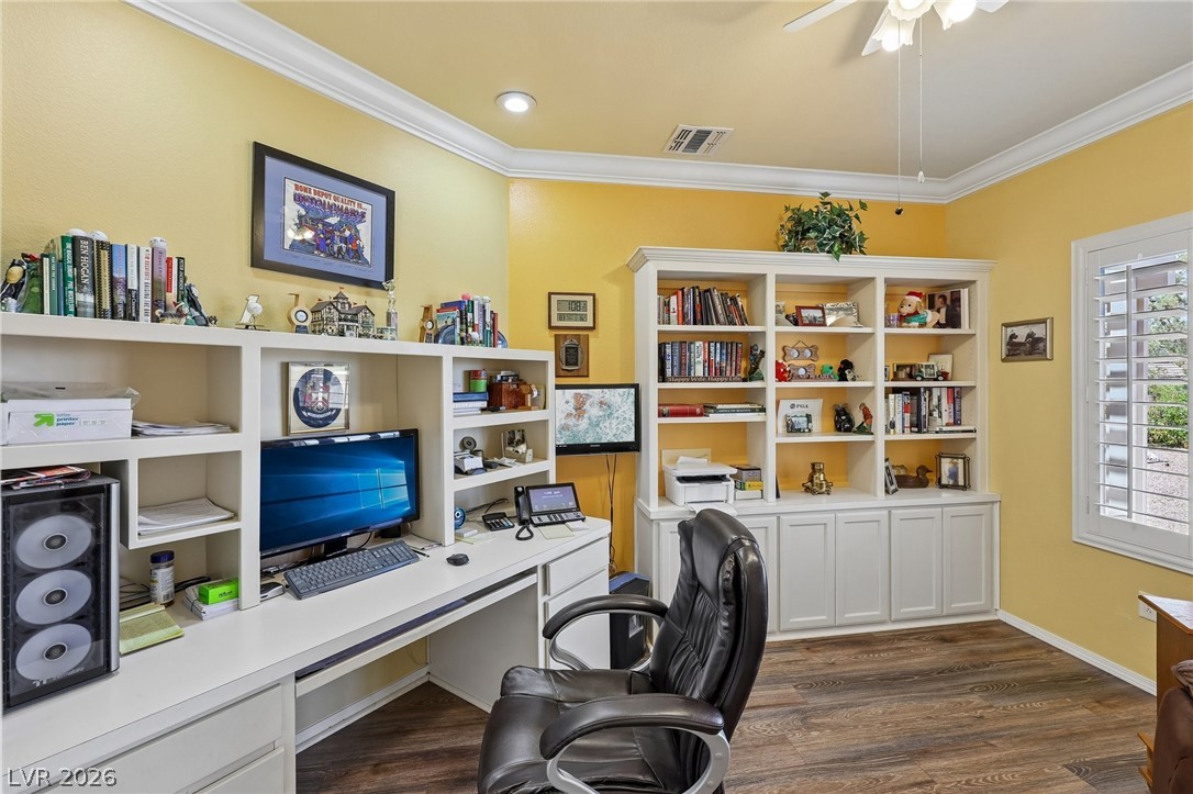 586 Cypress Gardens Place