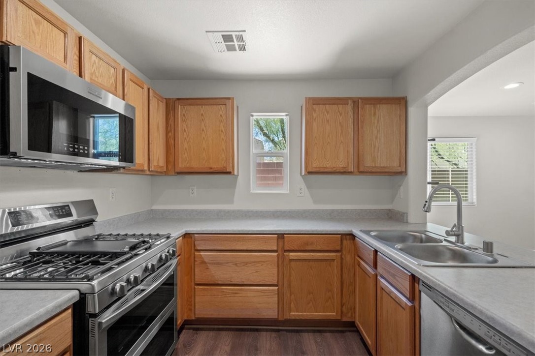 7343 Ringquist Street