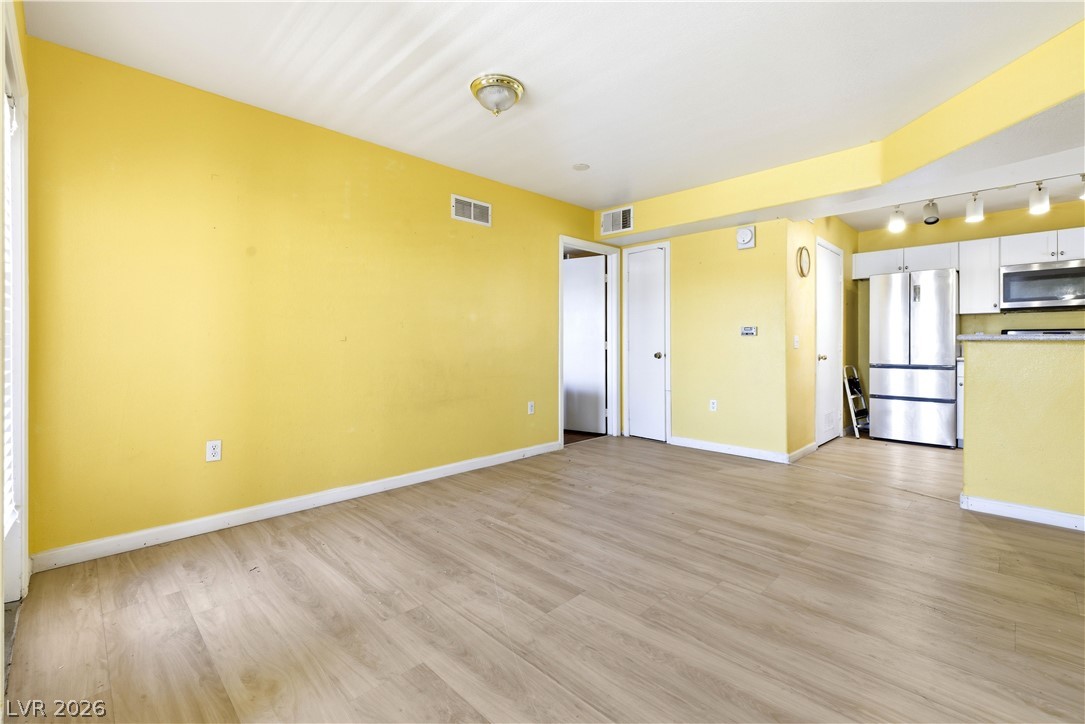 4555 Sahara Avenue 154