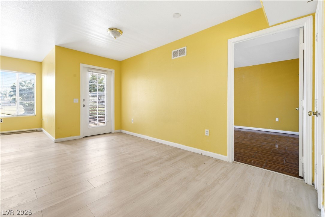 4555 Sahara Avenue 154