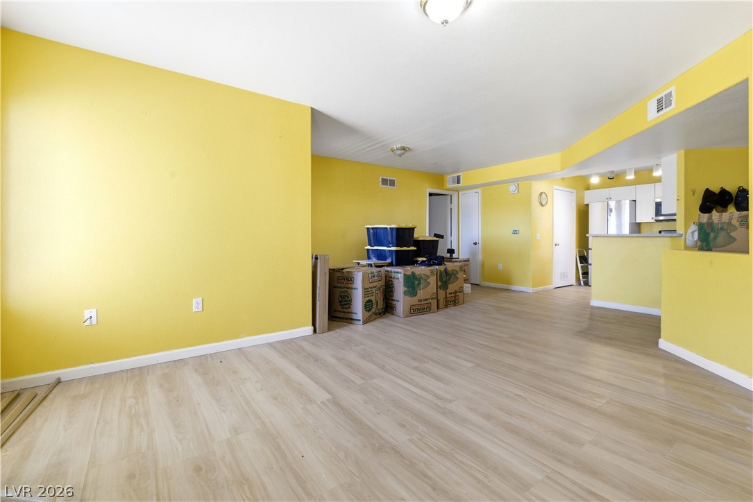 4555 Sahara Avenue 154