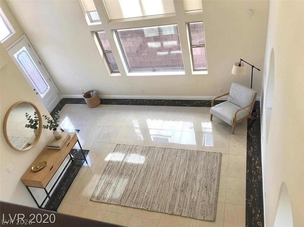 2552 Regency Cove Court