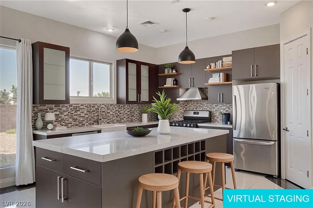 2552 Regency Cove Court