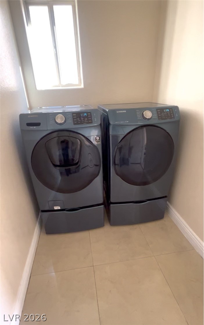 2552 Regency Cove Court