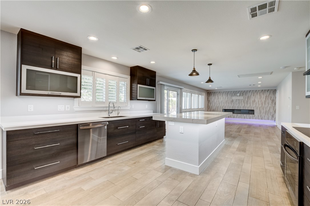 4207 Ridgecrest Drive