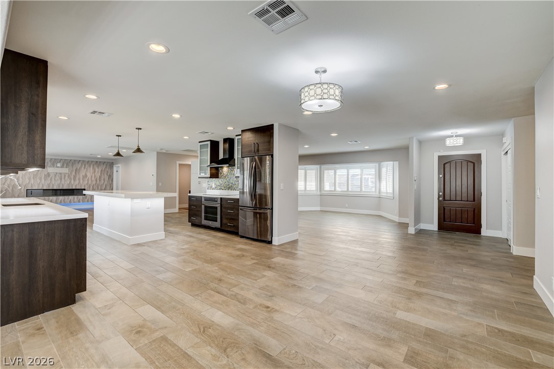 4207 Ridgecrest Drive