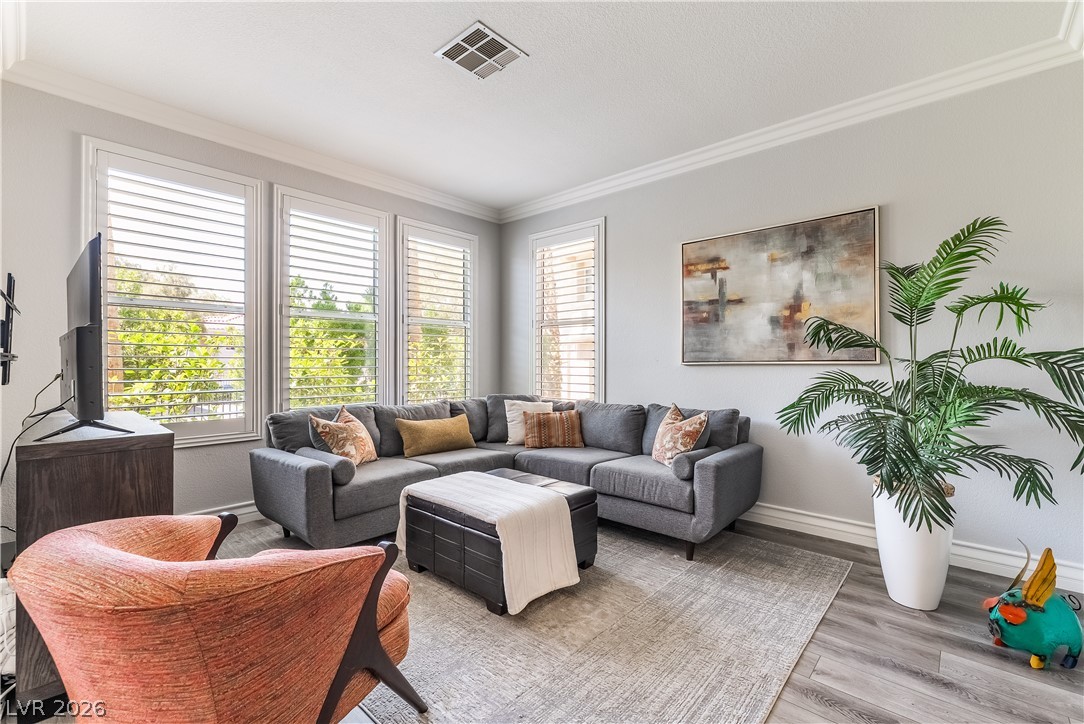 251 South Green Valley Parkway 5612