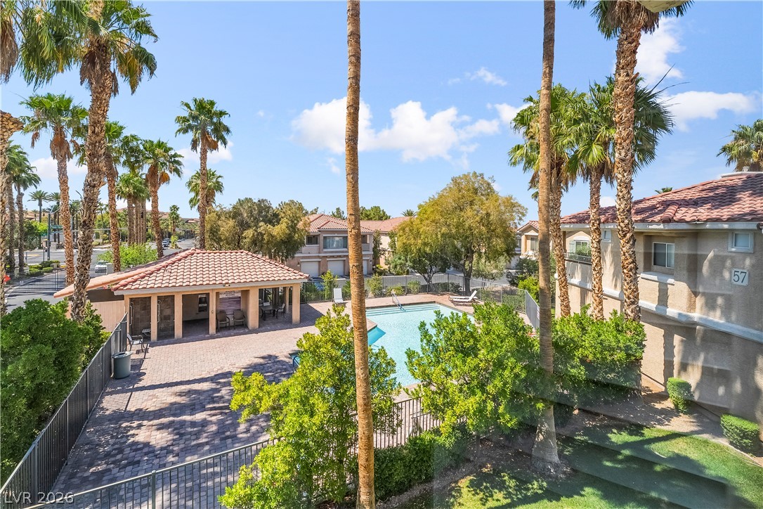 251 South Green Valley Parkway 5612