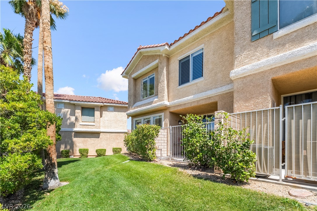 251 South Green Valley Parkway 5612