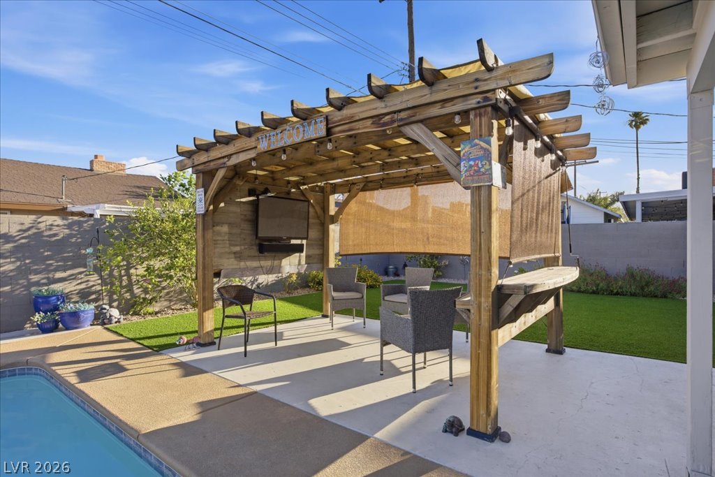 4207 Snead Drive