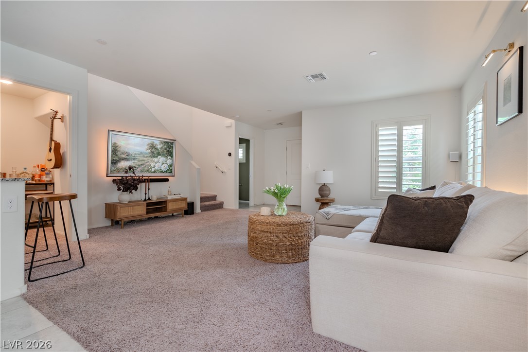 1126 Glistening Acres Ave