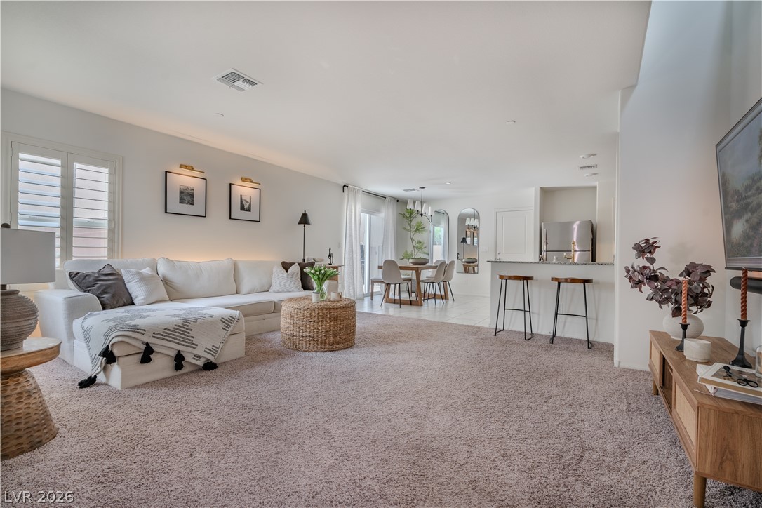 1126 Glistening Acres Ave
