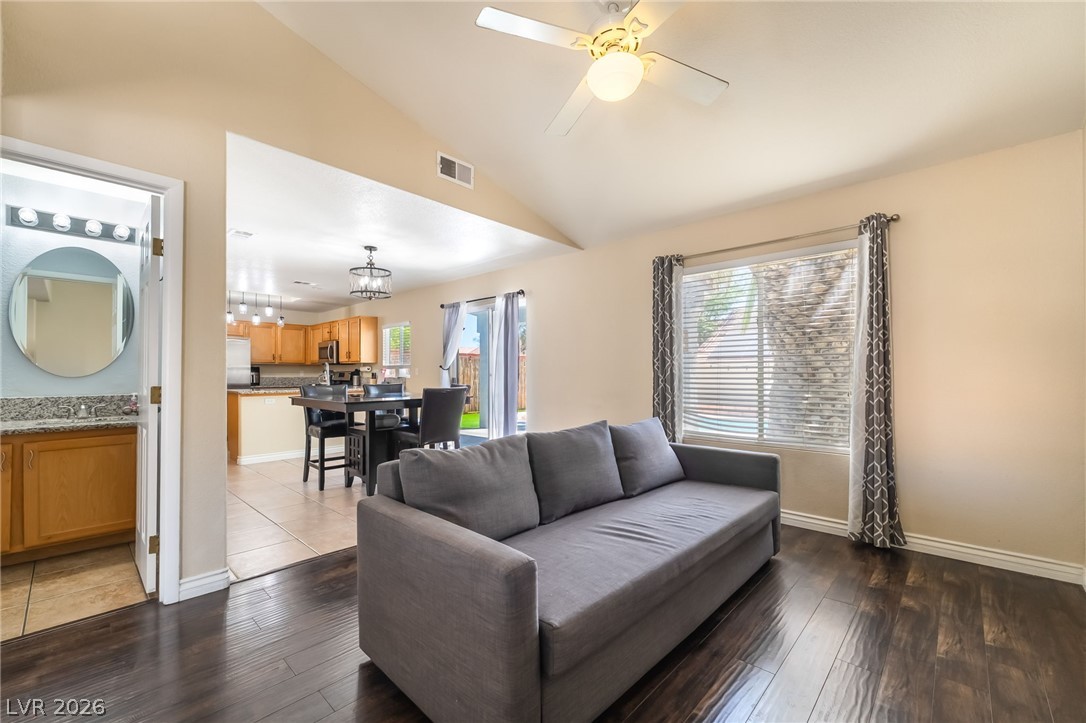 9594 Collinsleap Court