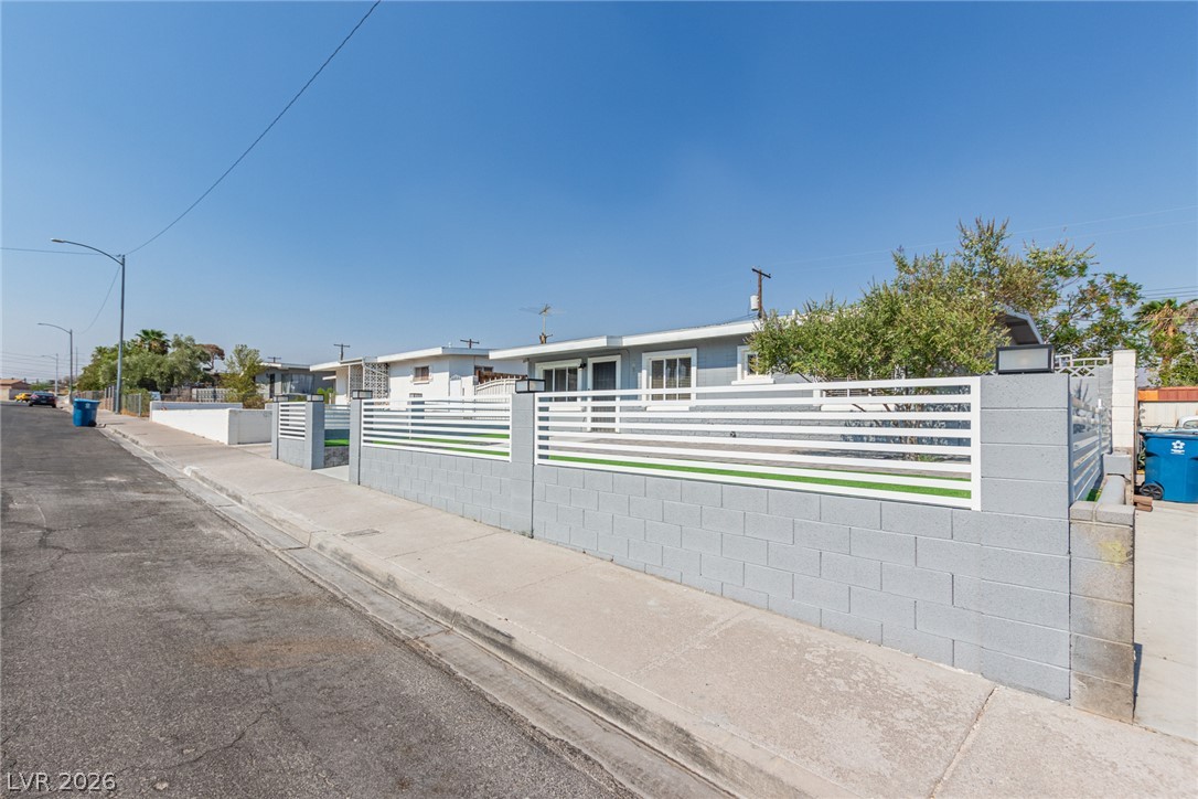 1028 Nassau Drive