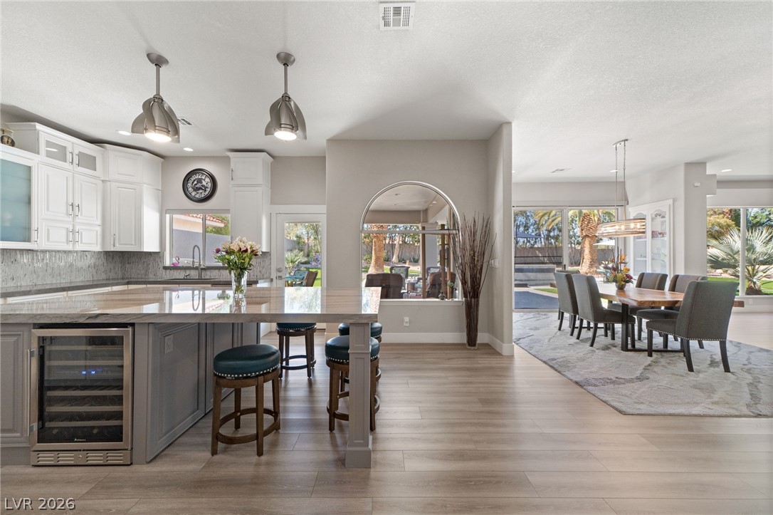 2227 Versailles Court