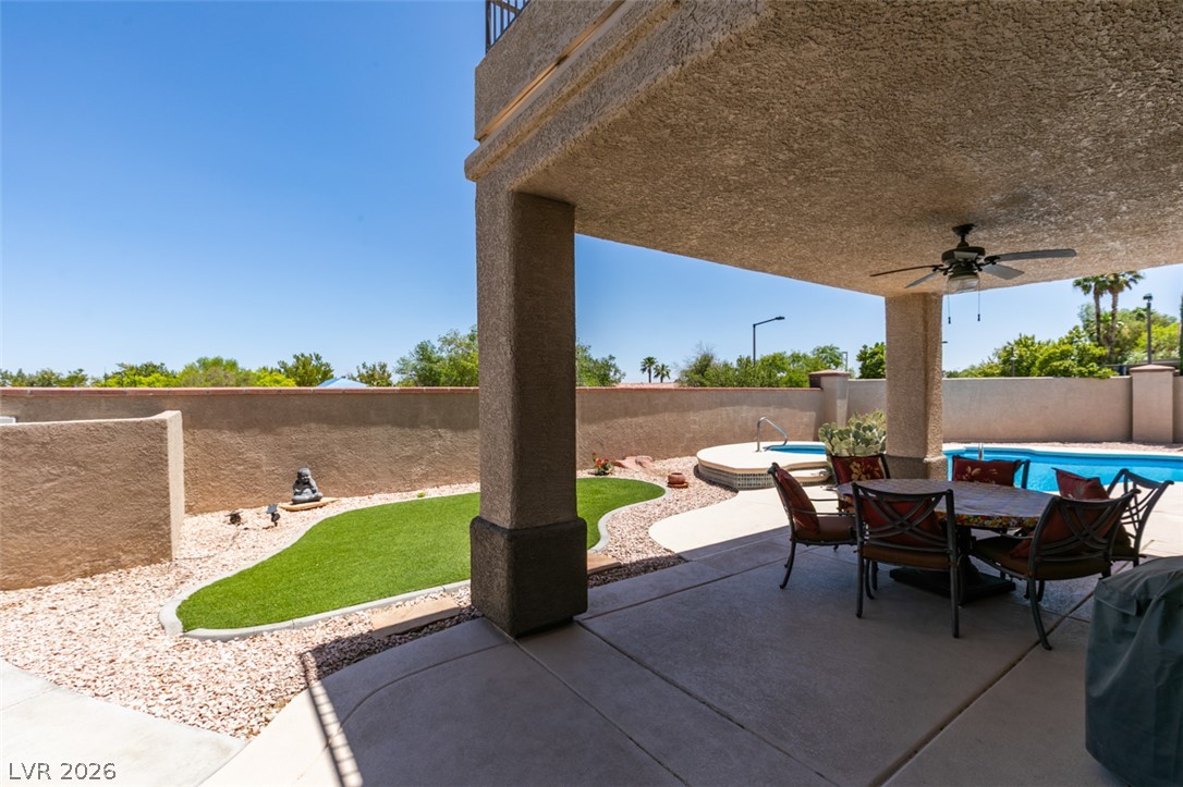 2200 Menifee Court