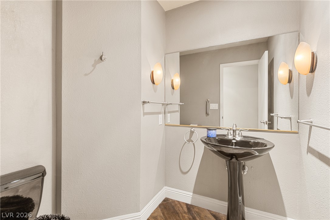 9105 Safeport Cove Court