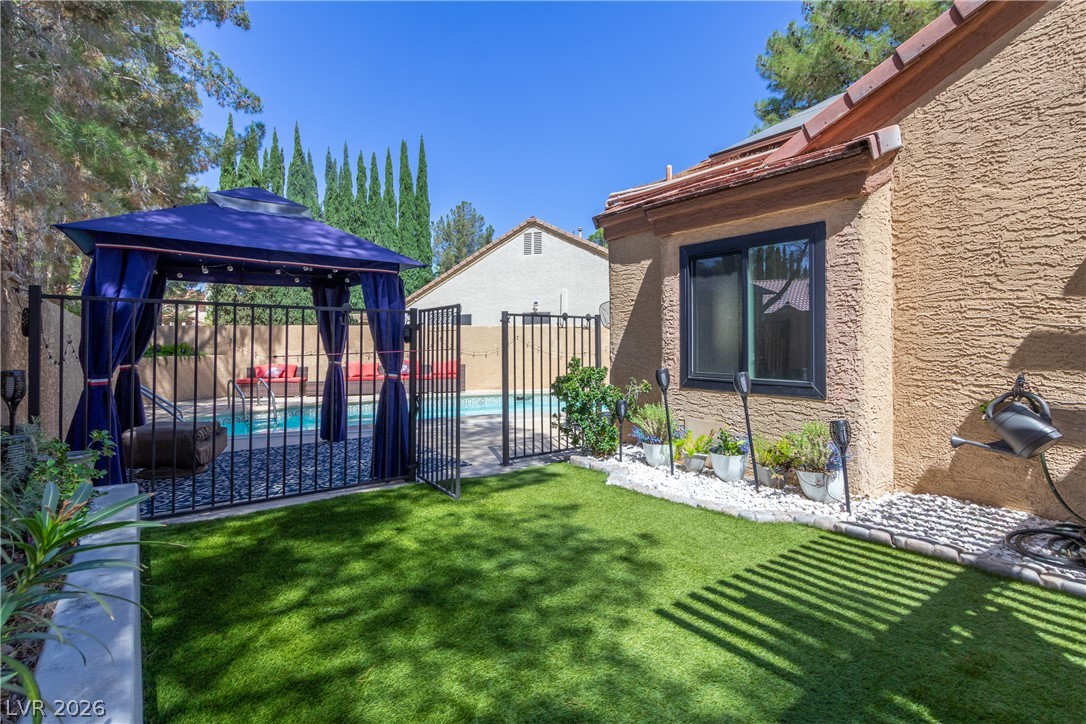 9105 Safeport Cove Court