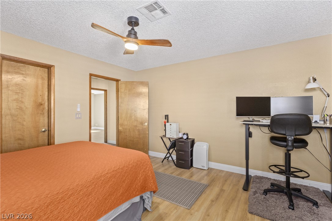 9105 Safeport Cove Court