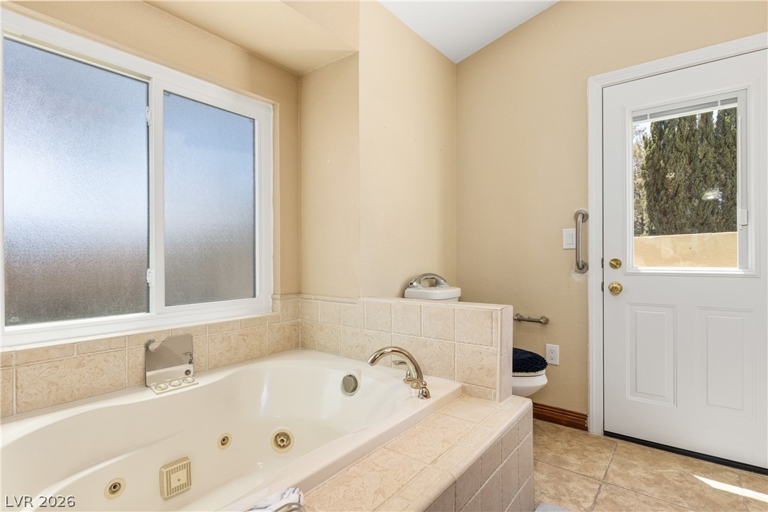 9105 Safeport Cove Court