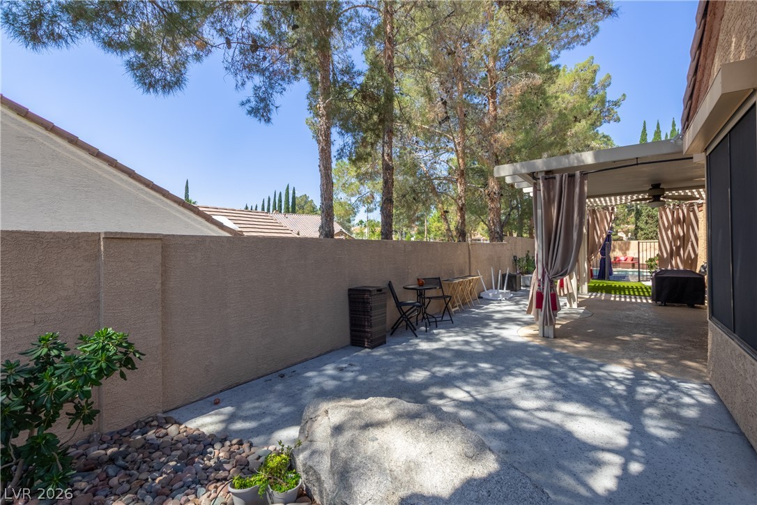9105 Safeport Cove Court