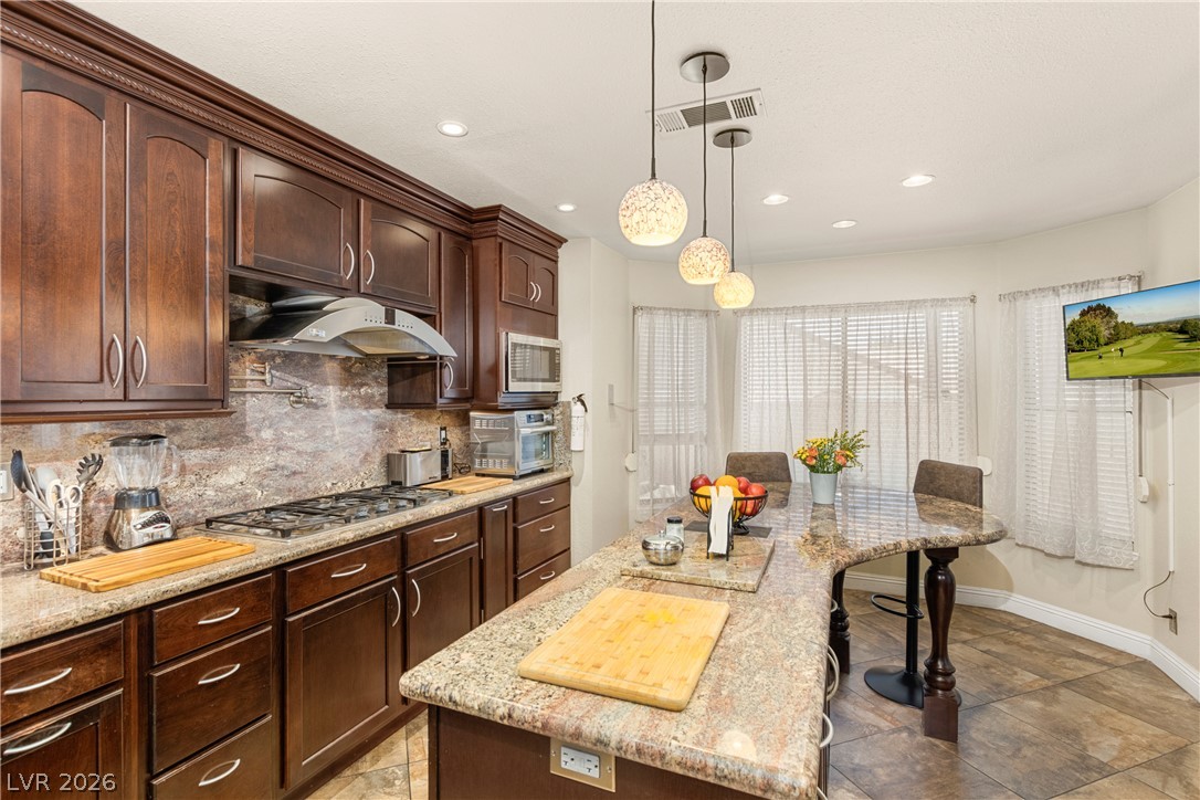 9105 Safeport Cove Court