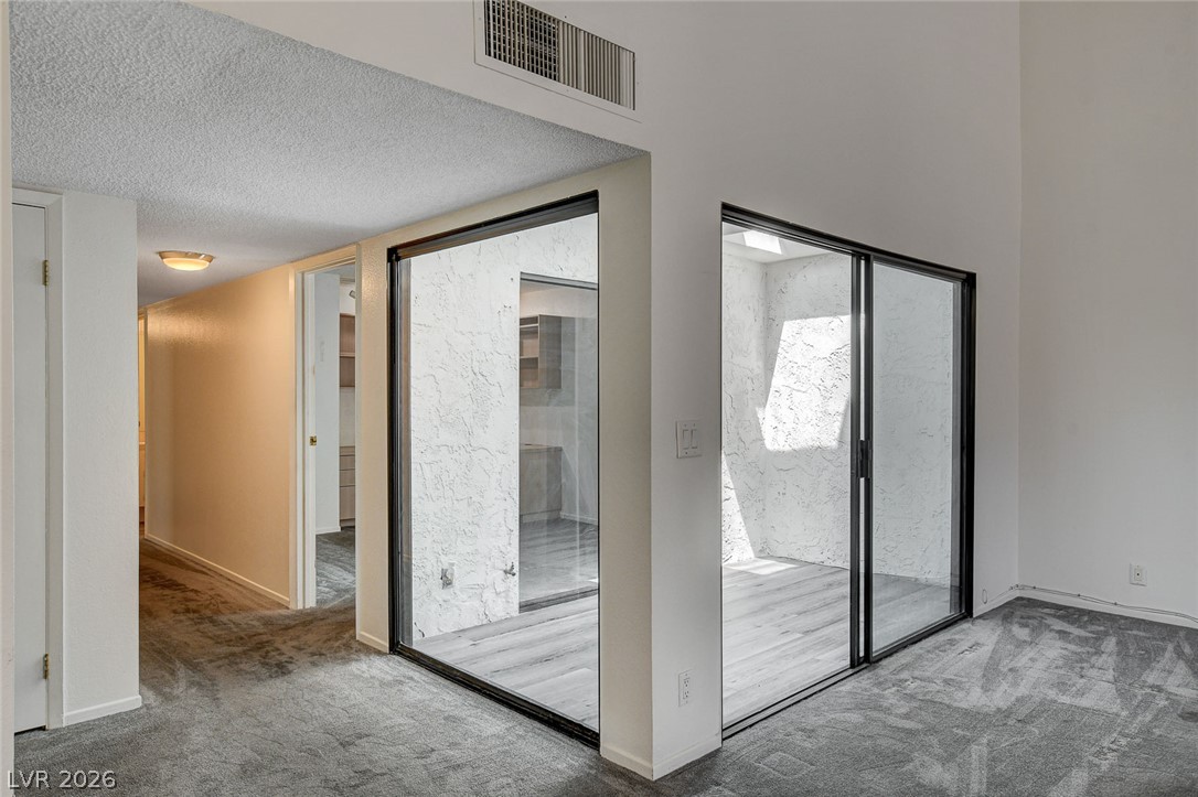2457 El Paseo Circle