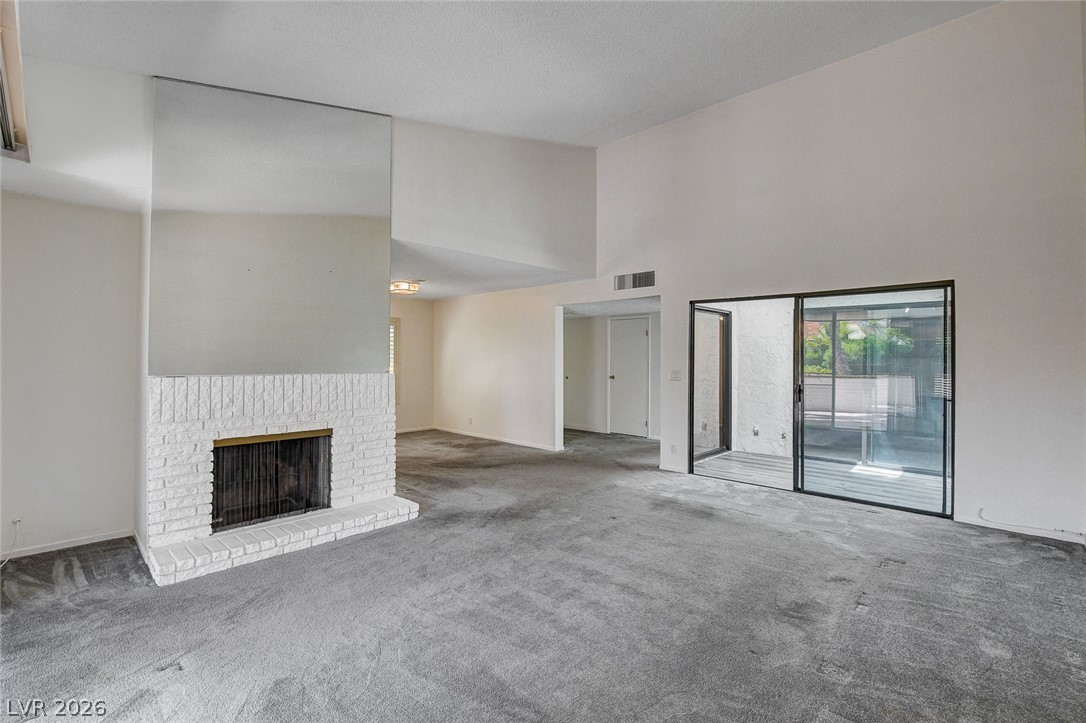 2457 El Paseo Circle
