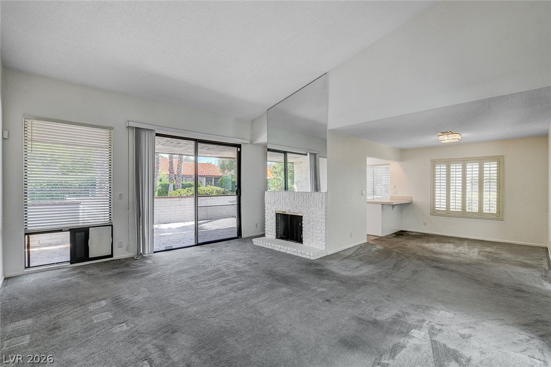 2457 El Paseo Circle