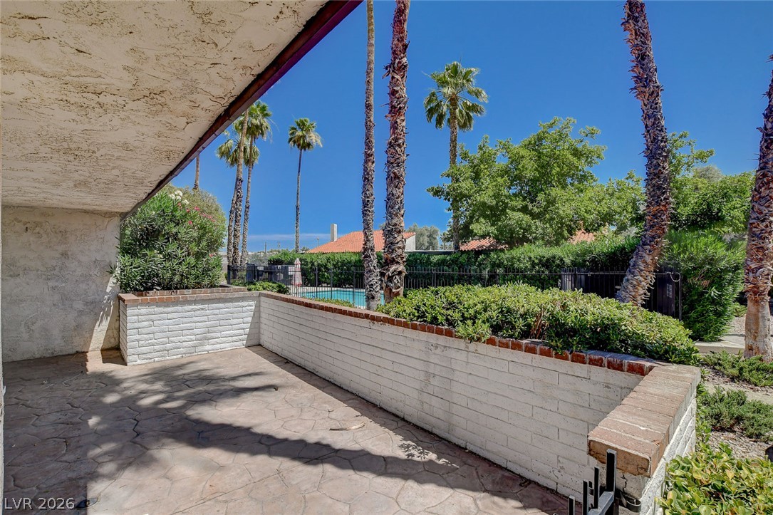 2457 El Paseo Circle