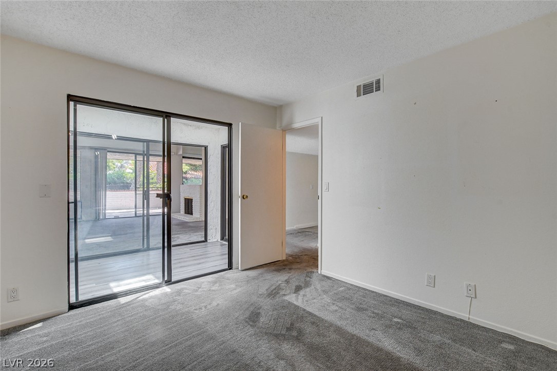 2457 El Paseo Circle