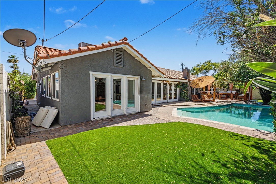 1888 East Viking Road