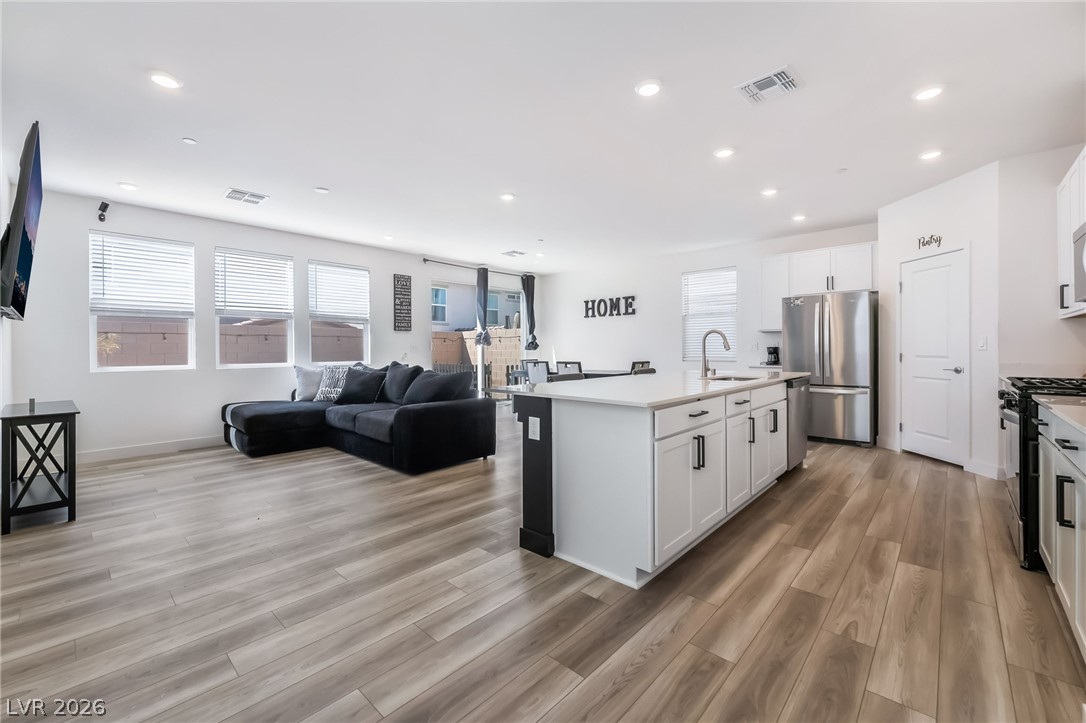 670 Tranquil Bay Court