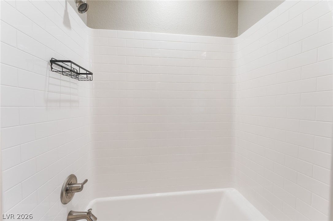 5601 Mackenzie Park Court