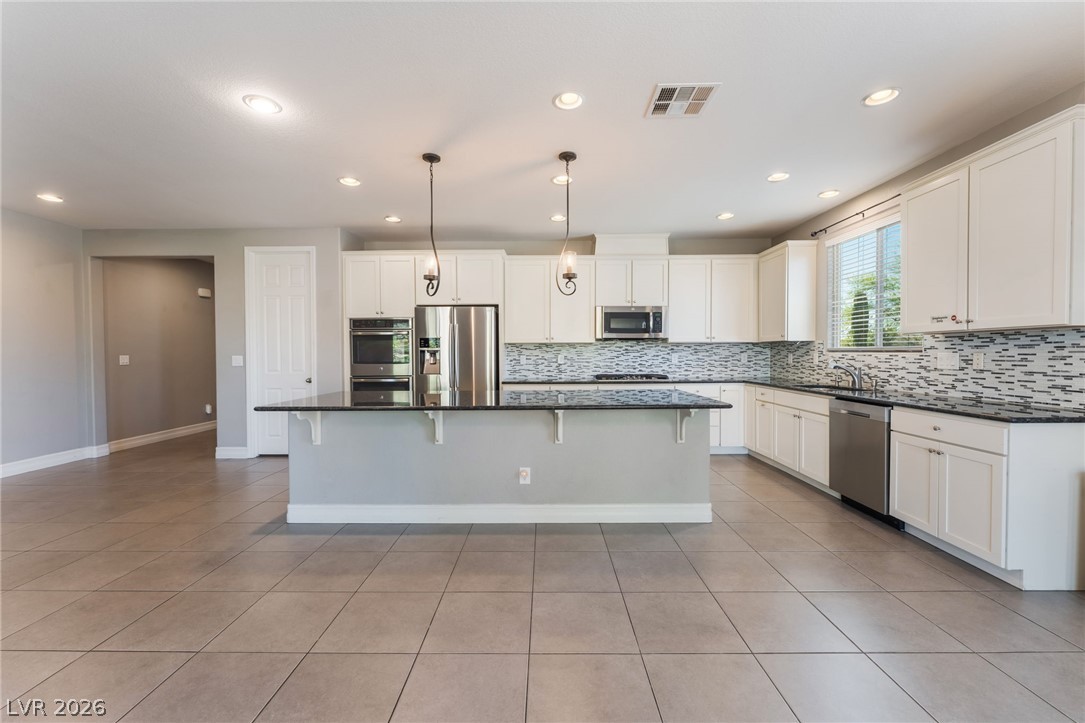 5601 Mackenzie Park Court