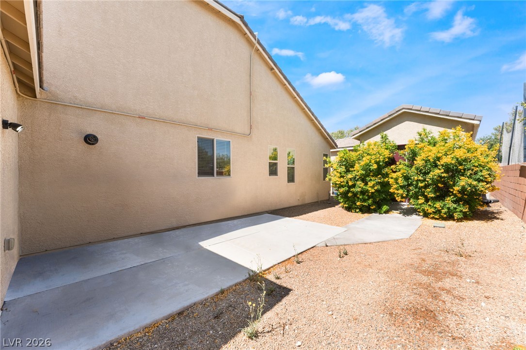 5601 Mackenzie Park Court
