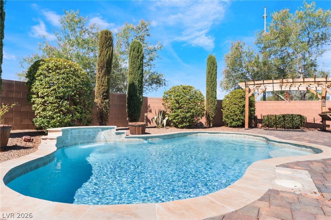 5601 Mackenzie Park Court