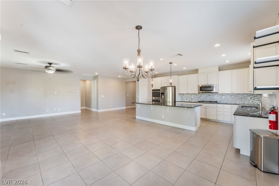 5601 Mackenzie Park Court