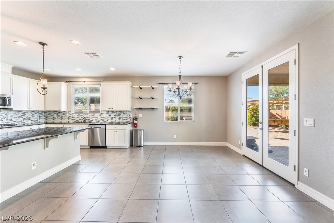 5601 Mackenzie Park Court